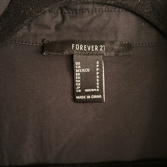 Forever 21 Black Button Down Long Sleeve - Picture 2 of 2